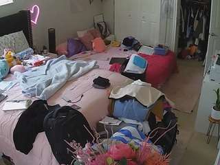 voyeurcam-house-charleys-room webcam
