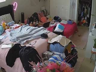voyeurcam-house-charleys-room webcam