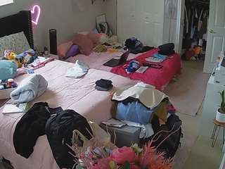 voyeurcam house charleys room