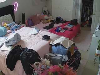 voyeurcam-house-charleys-room webcam