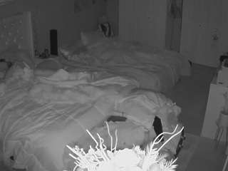 voyeurcam-house-charleys-room webcam