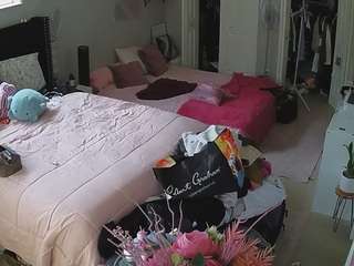 voyeurcam-house-charleys-room