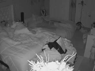 voyeurcam-house-charleys-room