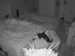 voyeurcam-house-charleys-room