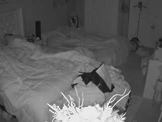 voyeurcam-house-charleys-room