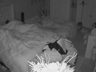 voyeurcam-house-charleys-room