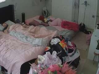 voyeurcam-house-charleys-room