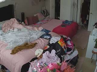 voyeurcam-house-charleys-room