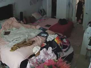 voyeurcam-house-charleys-room