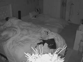 voyeurcam-house-charleys-room