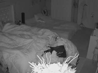 voyeurcam-house-charleys-room