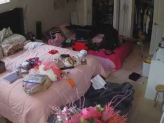 voyeurcam-house-charleys-room
