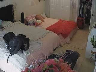 voyeurcam-house-charleys-room