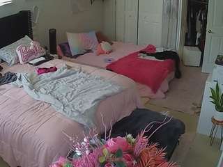 voyeurcam-house-charleys-room