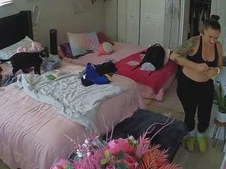 voyeurcam-house-charleys-room