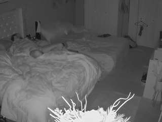 voyeurcam-house-charleys-room