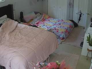 voyeurcam-house-charleys-room