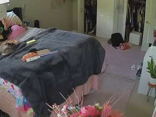 voyeurcam-house-charleys-room