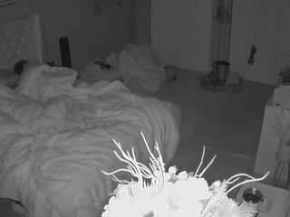 voyeurcam-house-charleys-room