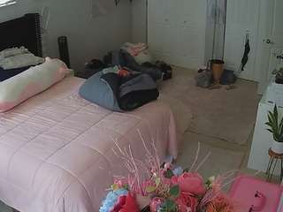 voyeurcam-house-charleys-room