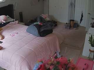 voyeurcam-house-charleys-room