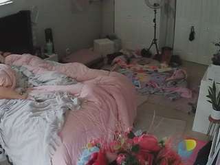 voyeurcam-house-charleys-room