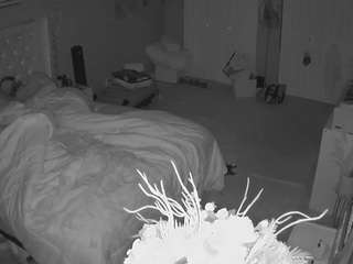 voyeurcam-house-charleys-room