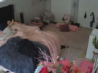 voyeurcam-house-charleys-room