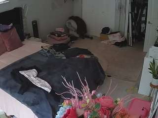 voyeurcam-house-charleys-room