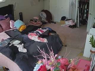 voyeurcam-house-charleys-room