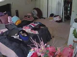 voyeurcam-house-charleys-room