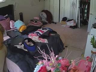 voyeurcam-house-charleys-room