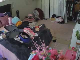 voyeurcam-house-charleys-room