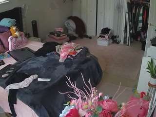 voyeurcam-house-charleys-room