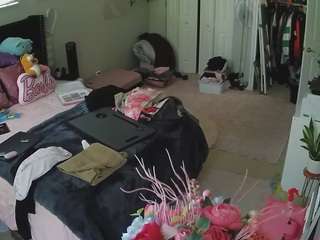 voyeurcam-house-charleys-room
