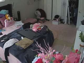 voyeurcam-house-charleys-room