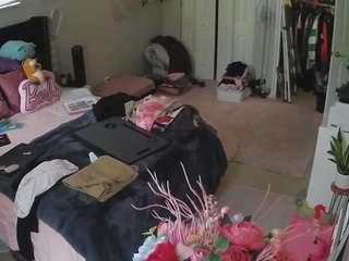 voyeurcam-house-charleys-room