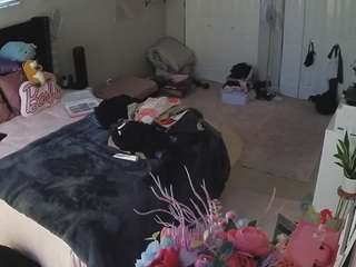 voyeurcam-house-charleys-room