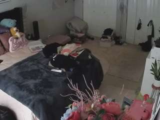 voyeurcam-house-charleys-room