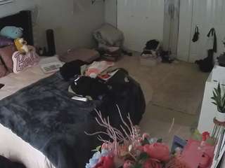 voyeurcam-house-charleys-room