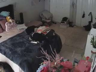 voyeurcam-house-charleys-room