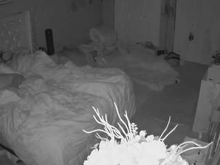 voyeurcam-house-charleys-room