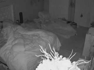 voyeurcam-house-charleys-room