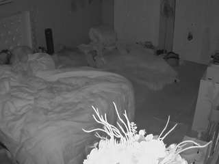 voyeurcam-house-charleys-room
