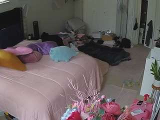 voyeurcam-house-charleys-room