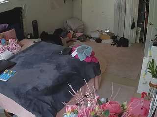 voyeurcam-house-charleys-room