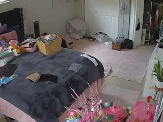 voyeurcam-house-charleys-room