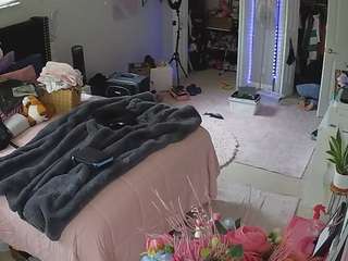 voyeurcam-house-charleys-room