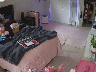 voyeurcam-house-charleys-room