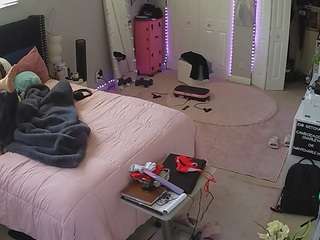 voyeurcam-house-charleys-room